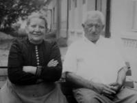 Parents Jan and Marie Pazderka