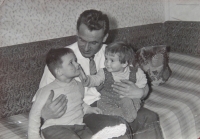 Husband with children in 1965