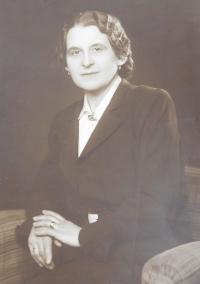 Babička Kasparidesová