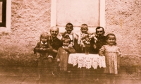 Prarodiče Frankovi s vnoučaty, 1942, Potočiště