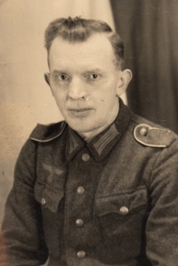 Johann Meinl, otec Herberta Meinla