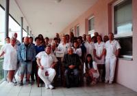 Rozloučení s chirurgickým oddělením sušické nemocnice v roce 2017 (uprostřed)
