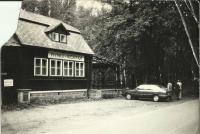 Pohled na Hájenku, ze soukromé fotodokumentace Hany Ascherlové.
