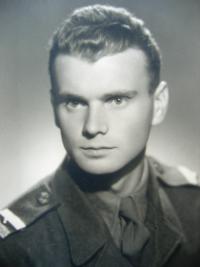 Mečíř na vojně v roce 1948