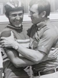 Oslava vítězství s trenérem Jursou