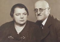 Babička a dědeček