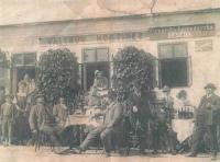 Hostinec s hosty (za První rep.)