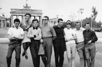 Alois Láznička (první zprava) / východní Berlín / 1968