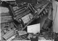 Z domu Stehlíčkových po bombardování / duben 1945