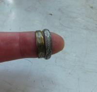 Prstýnky, které Marianě Kappelové vyrobili sovětští zajatci v Troubelicích