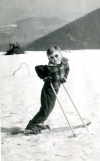 Z pamětníkova dětství - lyžování v Jeseníkách, Vánoce 1953