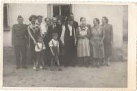 Poválečná fotografe rodiny