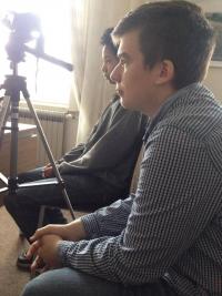 Žáci během natáčení rozhovoru