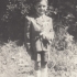 Na dětské fotografii z konce 40. let