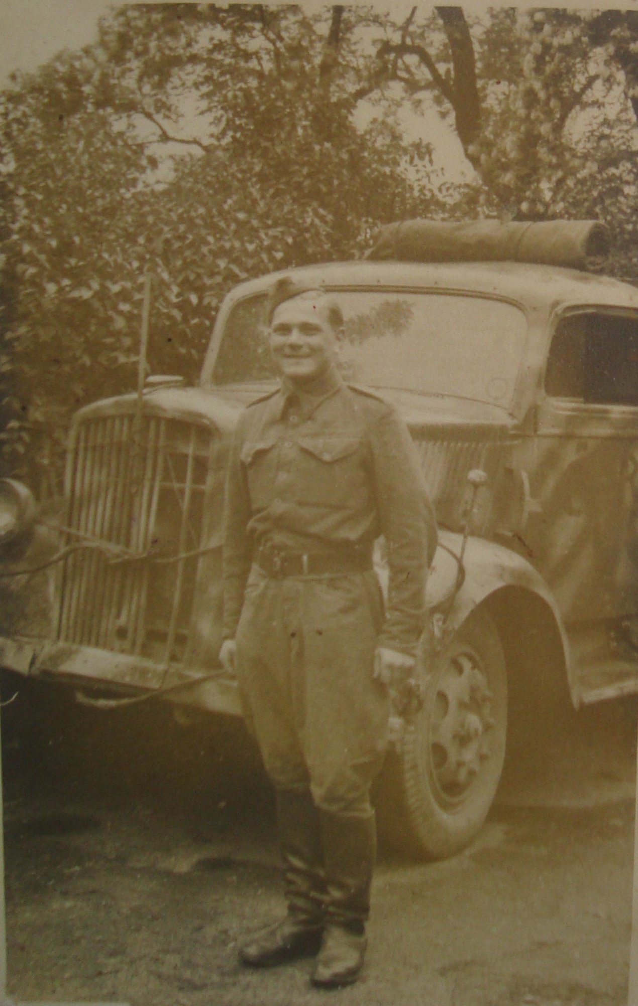 Josef Kovář na Letenské pláni v Praze, 1945