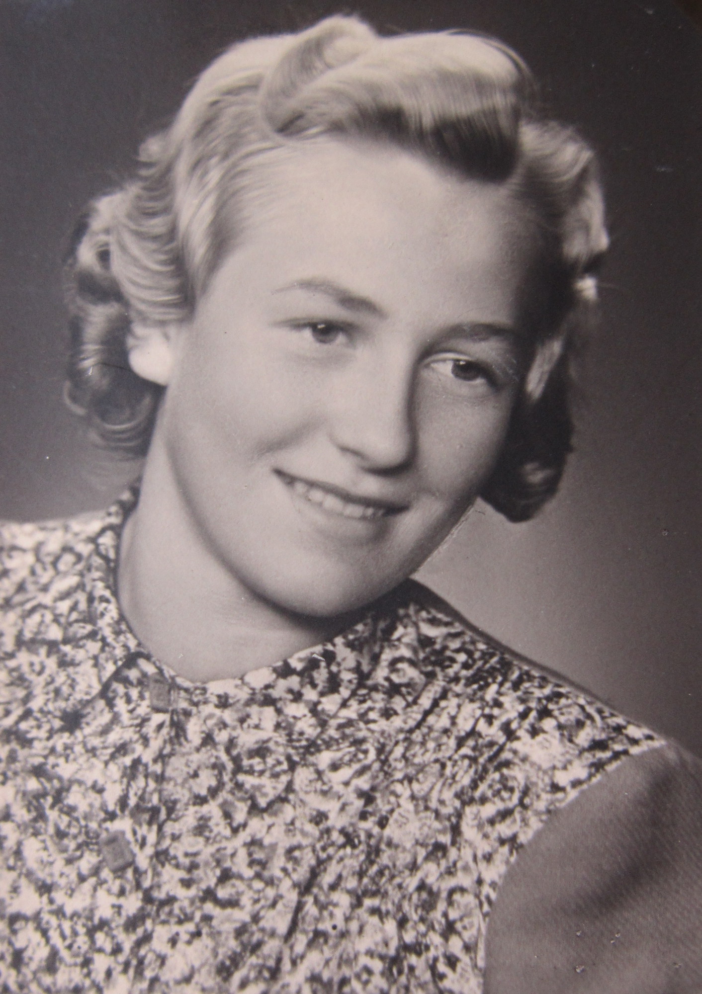 Ela Hadwigerová (Schubertová) v roce 1949