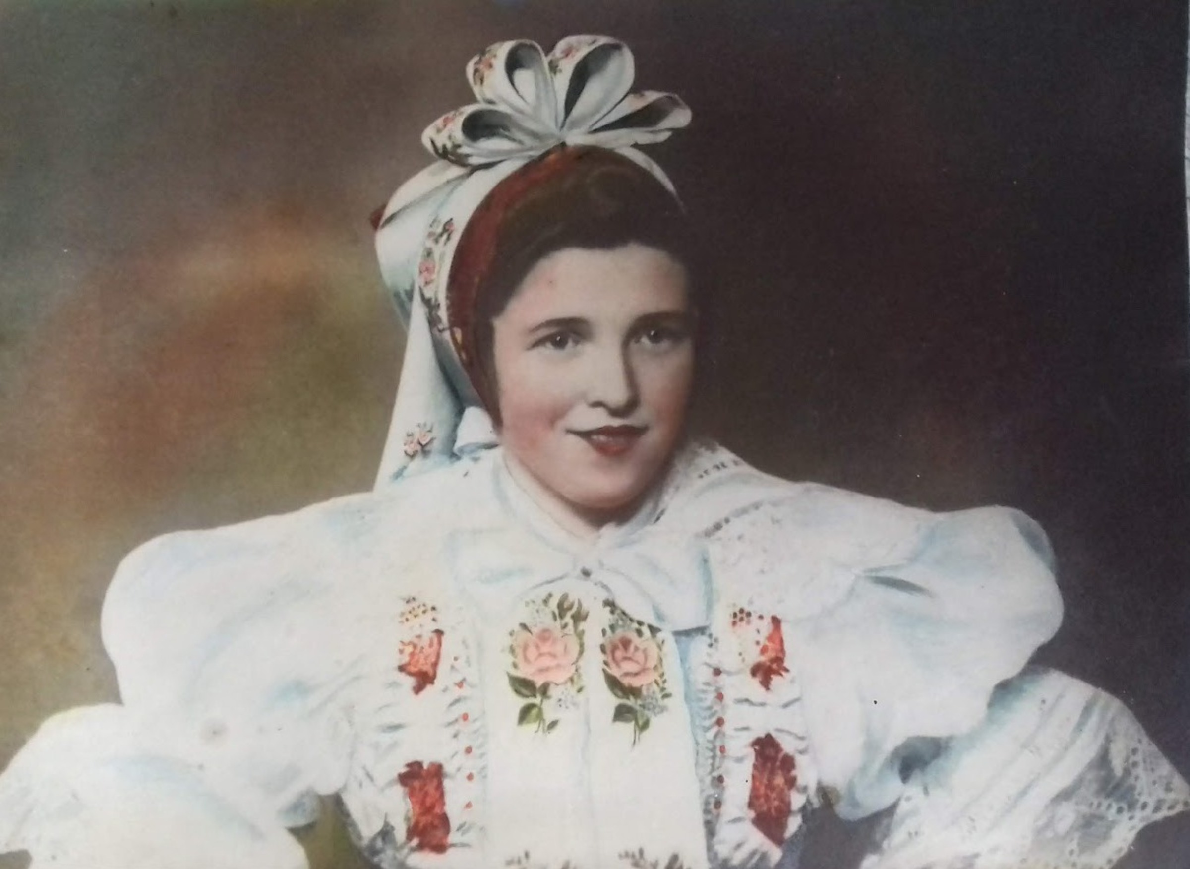 1949 - Aloisie in traditional costume, original photo